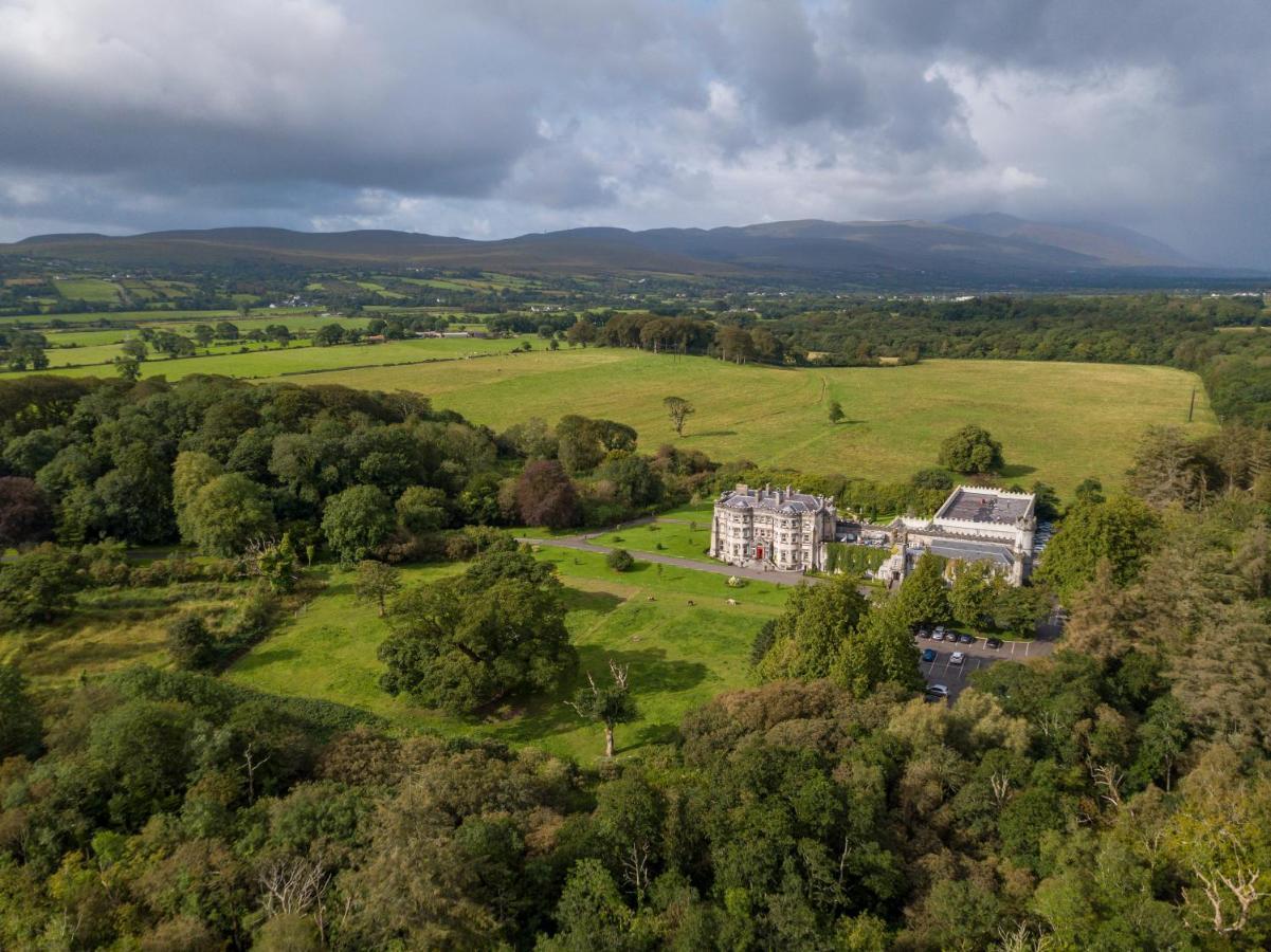 Ballyseede Castle 트롤리 외부 사진